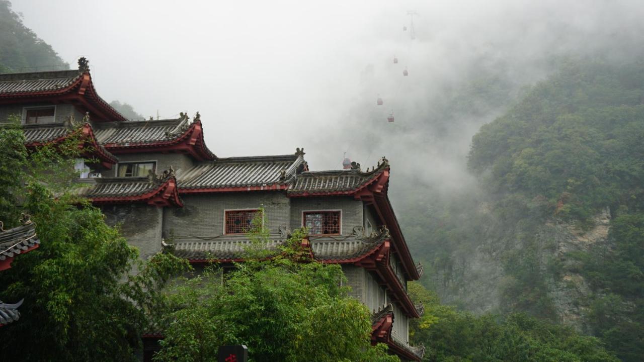 Huanlesong Youth Hostel Wuhan Exterior photo