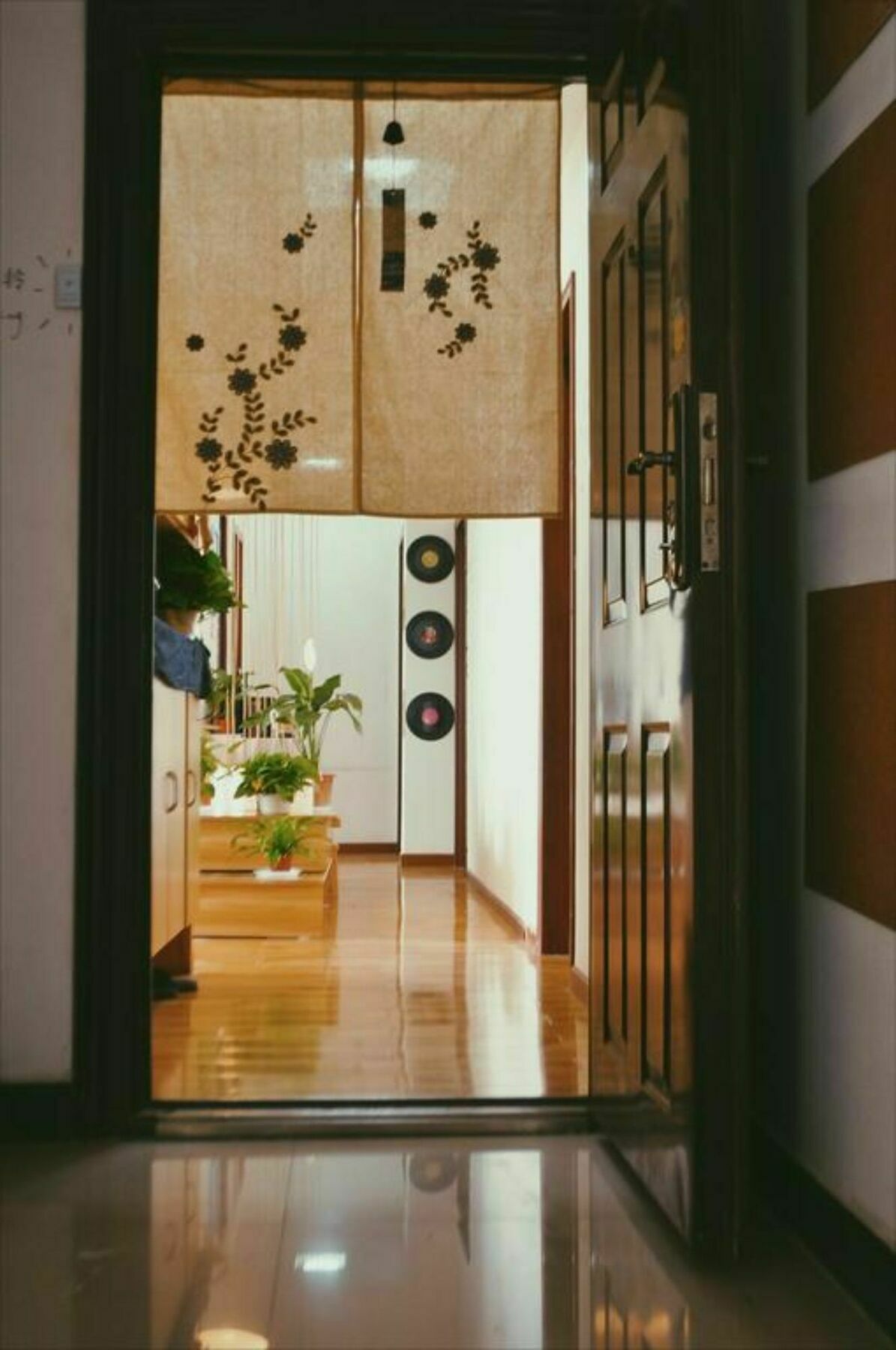 Huanlesong Youth Hostel Wuhan Exterior photo