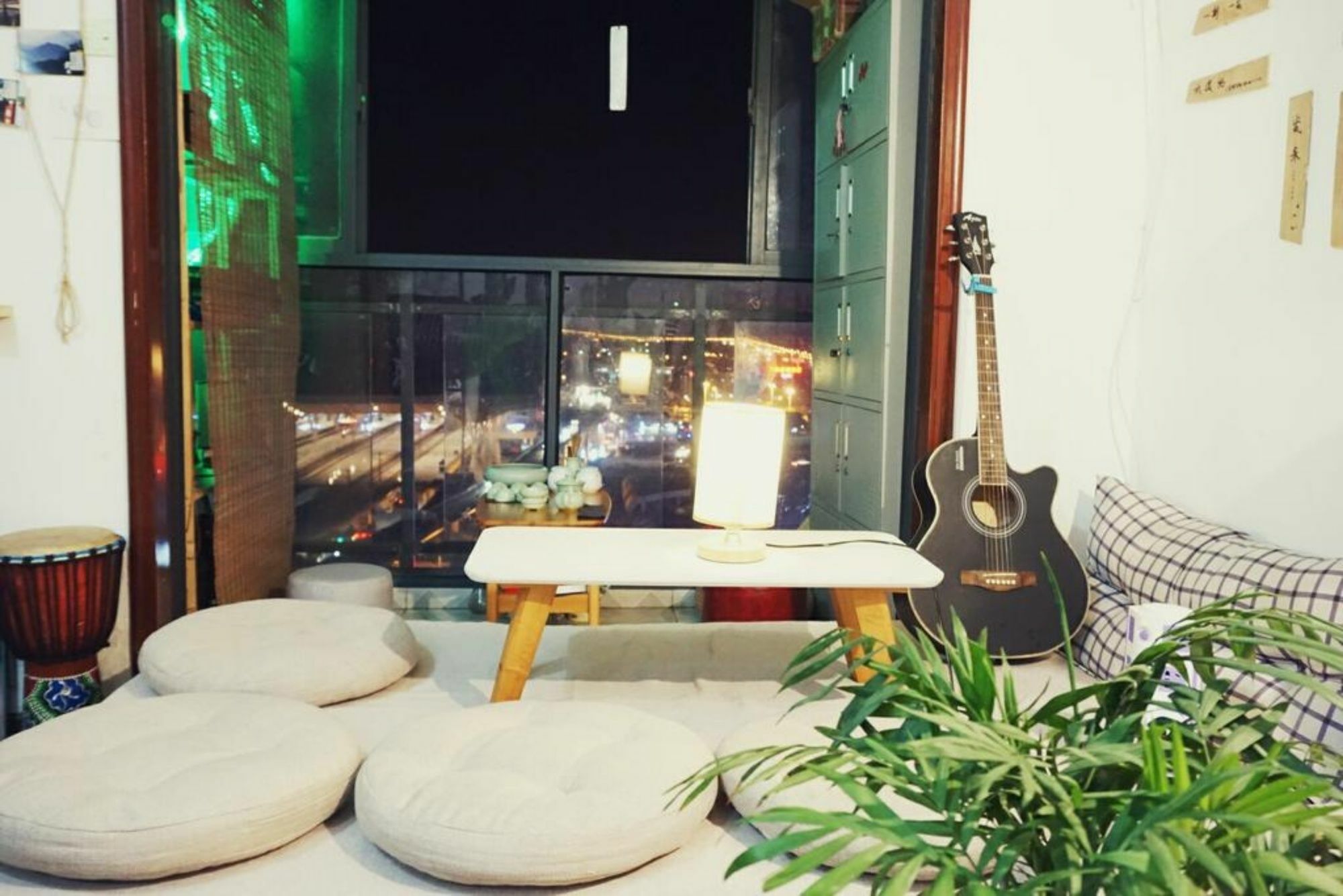 Huanlesong Youth Hostel Wuhan Exterior photo